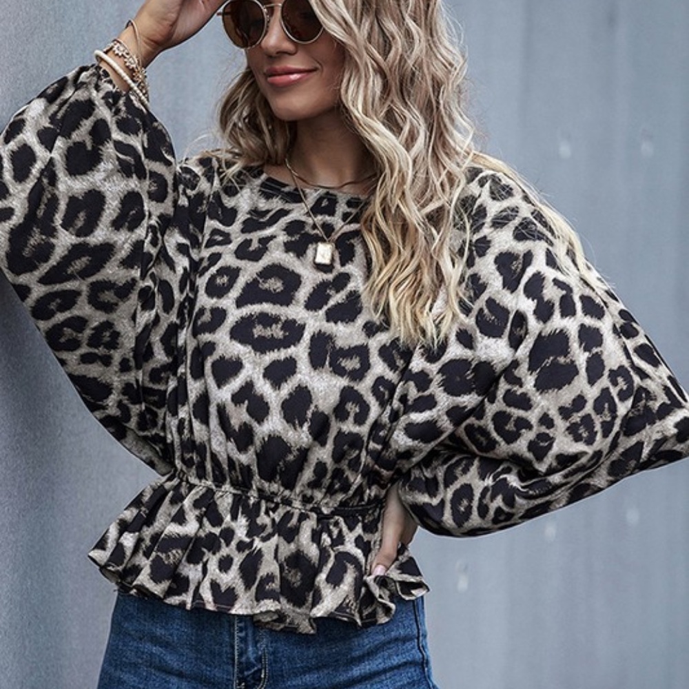 Leopard print wide long sleeve ruffle top